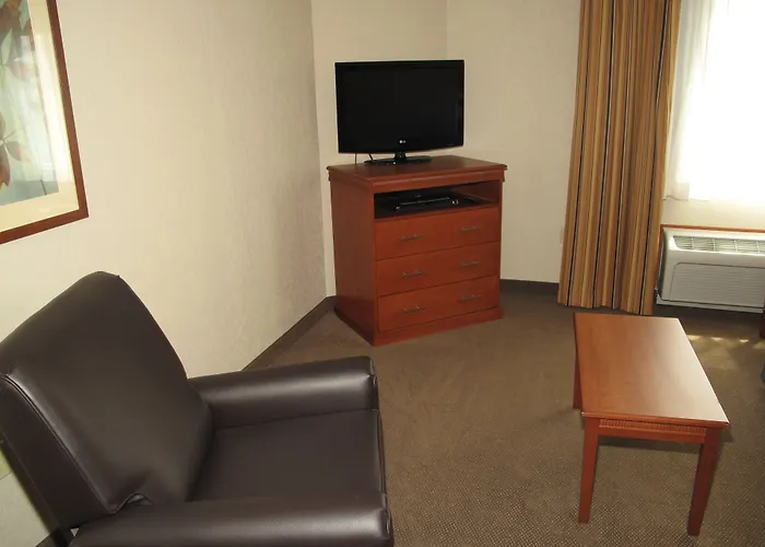 Candlewood - Northwest Chicago By Ihg