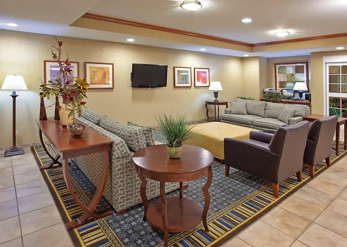 Candlewood - Northwest Chicago By Ihg Hotel Elgin
