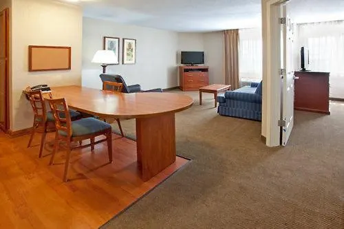 Hotel Candlewood - Northwest Chicago By Ihg 2*
